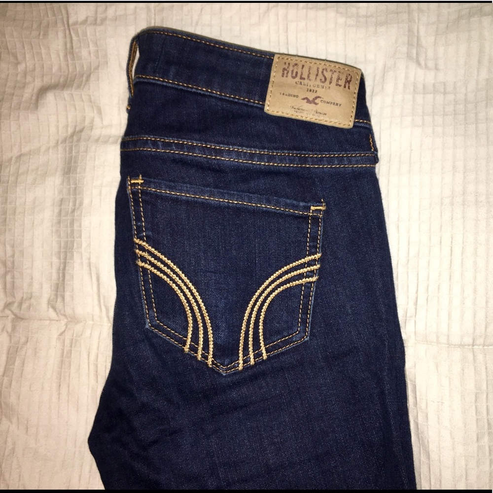 Hollister dark wash straight leg jeans